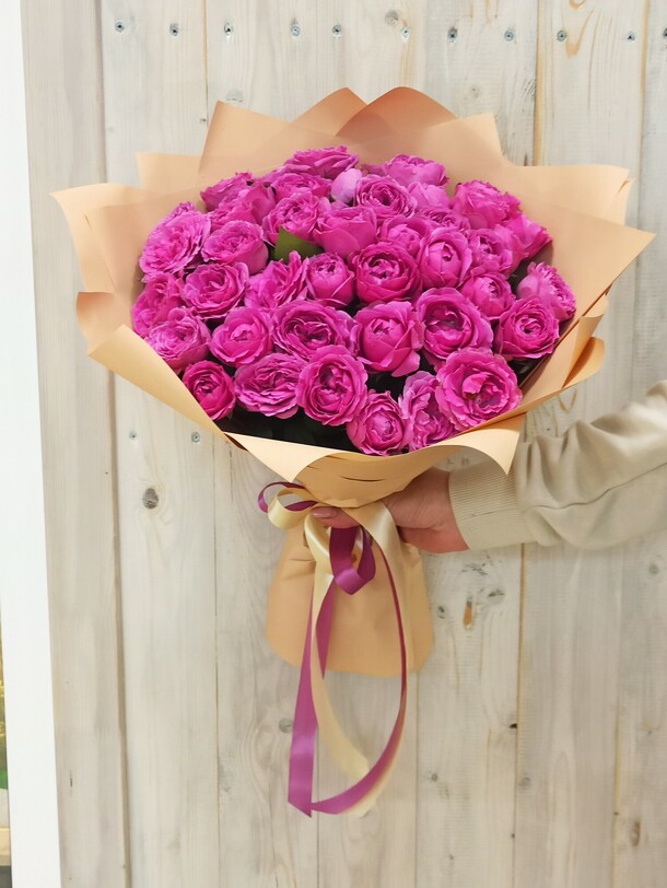 Монобукет "милашка", артикул F1076141 - 10225 рублей, доставка по городу. Flawery - доставка цветов