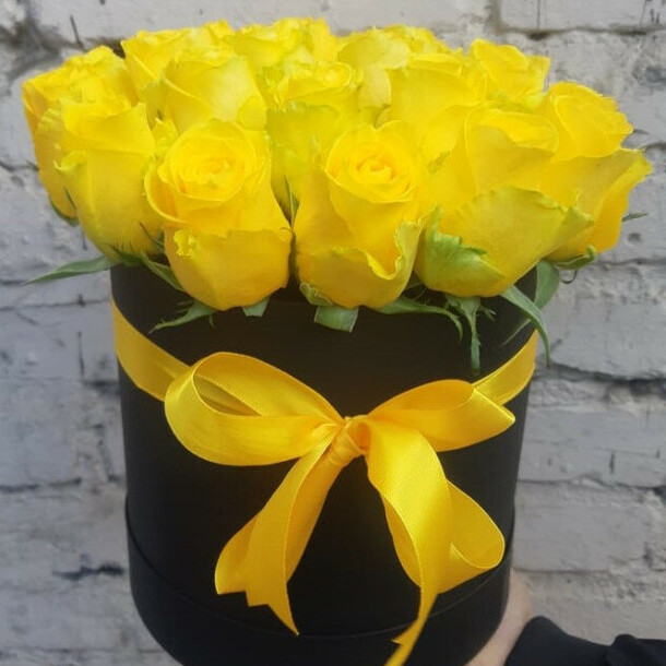 Шляпная коробка "sanny", артикул F81581 - 4816 рублей, доставка по городу. Flawery - доставка цветов