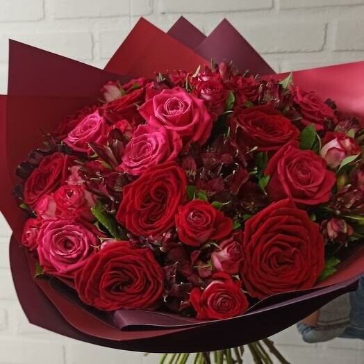 Букет "шангрила", артикул F89748 - 5524 рублей, доставка по городу. Flawery - доставка цветов