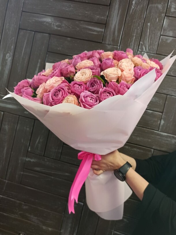 Букет "для любимой", артикул F90304 - 10098 рублей, доставка по городу. Flawery - доставка цветов