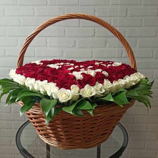 Большая корзина любви, артикул F90788 - 31811 рублей, доставка по городу. Flawery - доставка цветов