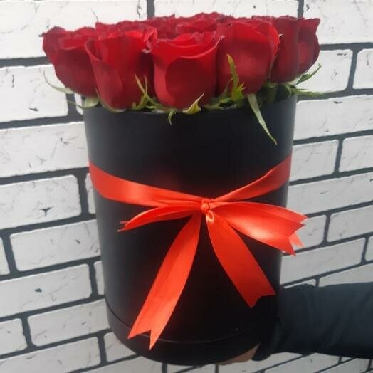 Шикарный презент "freedom", артикул F97318 - 7973 рублей, доставка по городу. Flawery - доставка цветов