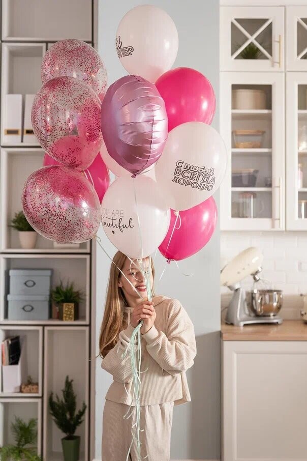 Фонтан из 14 шаров "розовый", артикул F1230760 - 2700 рублей, доставка по городу. Flawery - доставка цветов