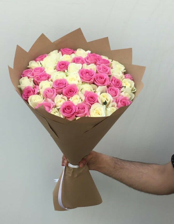 Стильный букет роз для любимой, артикул F1152392 - 17056 рублей, доставка по городу. Flawery - доставка цветов