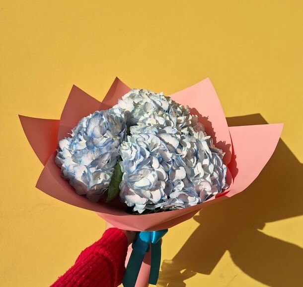 Красивый букет гортензий, артикул F1216788 - 4232 рублей, доставка по городу. Flawery - доставка цветов