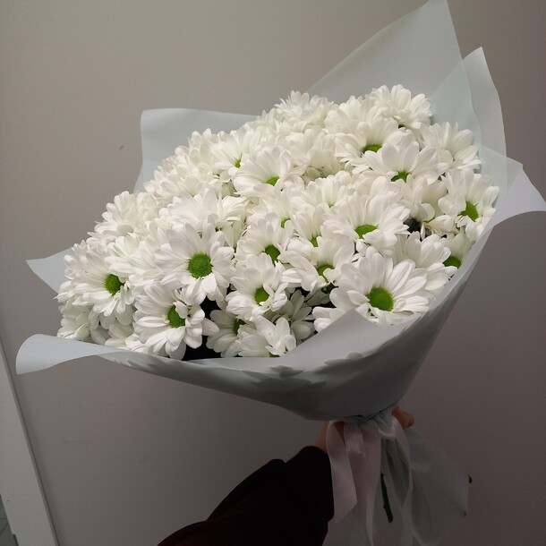 Большой букет кустовых хризантем, артикул F1228896 - 9001 рублей, доставка по городу. Flawery - доставка цветов