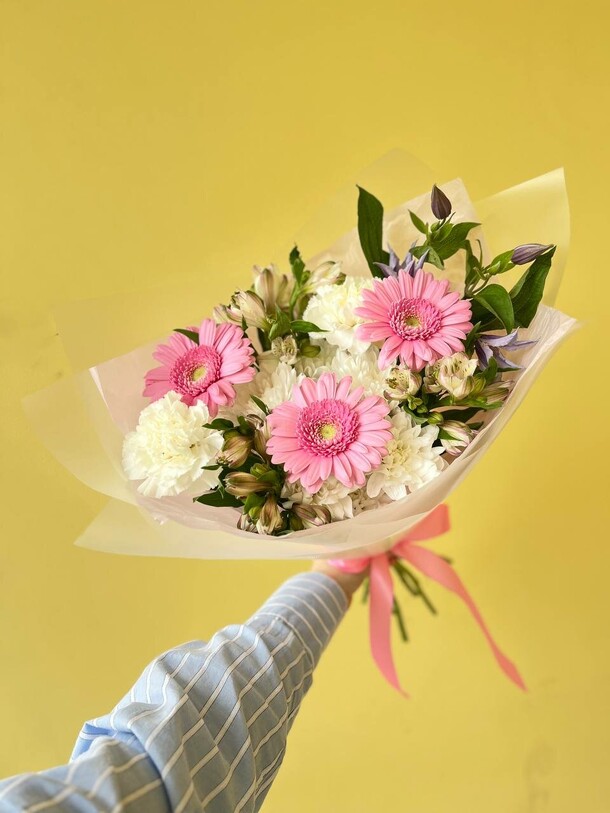 Букет "вспышка любви", артикул F1417360 - 3594 рублей, доставка по городу. Flawery - доставка цветов