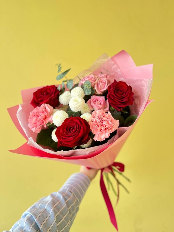 Букет "розовый шарм", артикул F1417370 - 3727 рублей, доставка по городу. Flawery - доставка цветов