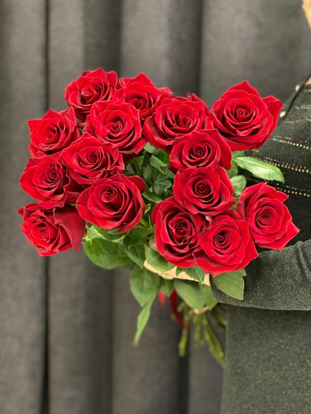 Роза, артикул F1153415 - 7950 рублей, доставка по городу. Flawery - доставка цветов