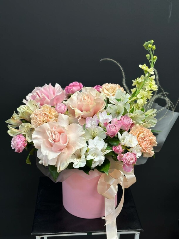 Грациозная красота, артикул F1275737 - 5200 рублей, доставка по городу. Flawery - доставка цветов