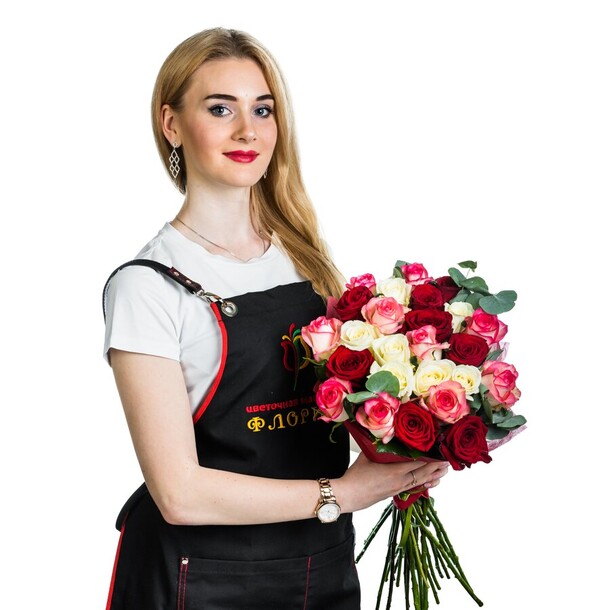 Букет из 15 роз микс, артикул F79182 - 5683 рублей, доставка по городу. Flawery - доставка цветов