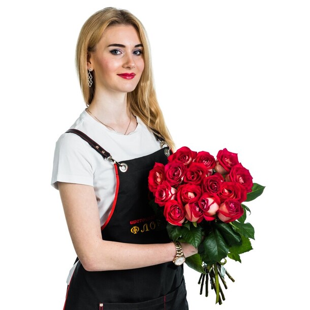 15 малиново-белых роз, артикул F79833 - 5123 рублей, доставка по городу. Flawery - доставка цветов