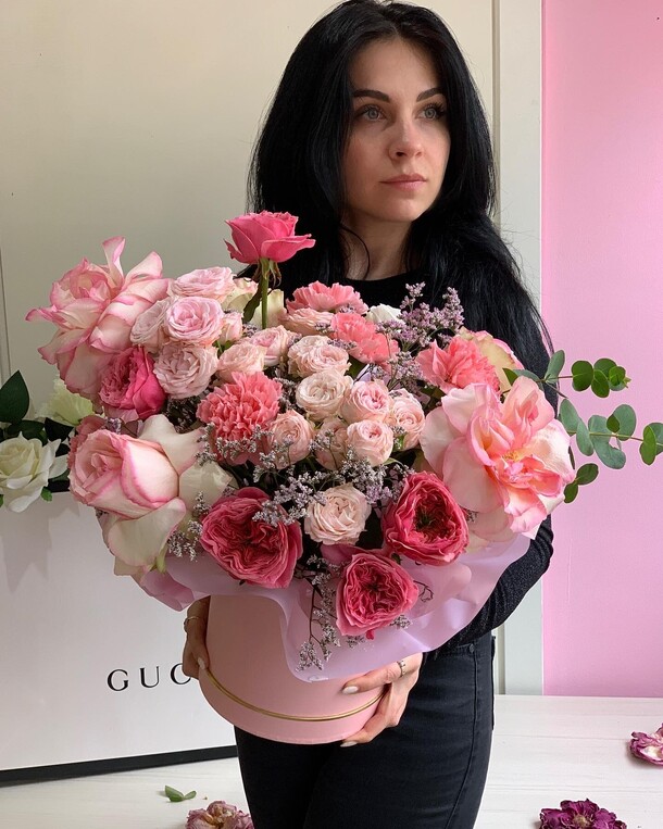 Парижанка, артикул F1427726 - 23814 рублей, доставка по городу. Flawery - доставка цветов