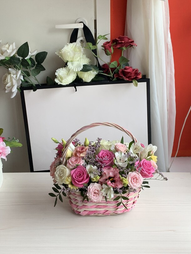 Лилу, артикул F1427729 - 20094 рублей, доставка по городу. Flawery - доставка цветов