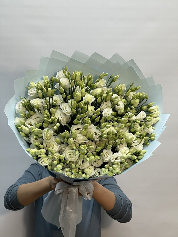 Эустома белая голландия, артикул F1244981 - 14900 рублей, доставка по городу. Flawery - доставка цветов