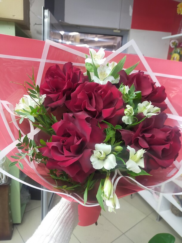 Софи лорен кружевные розы, артикул F1171193 - 5990 рублей, доставка по городу. Flawery - доставка цветов