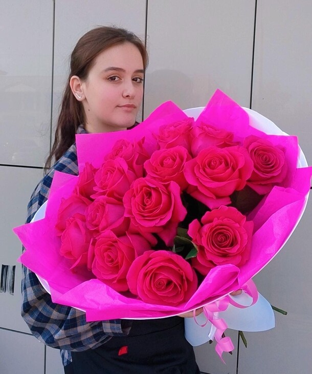 Букет из 15 роз, артикул F1313448 - 7550 рублей, доставка по городу. Flawery - доставка цветов