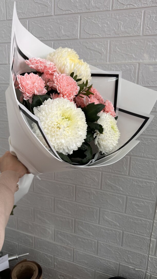 Хризантемы, артикул F1328048 - 4200 рублей, доставка по городу. Flawery - доставка цветов