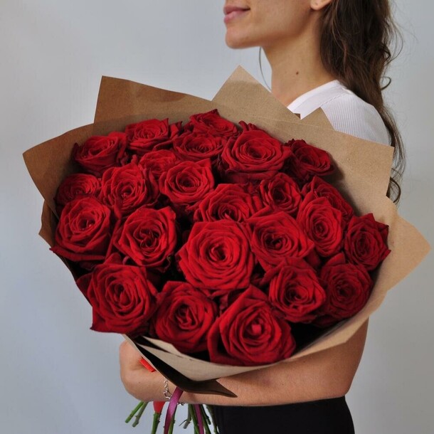 Букет "шик бордо", артикул F1155419 - 7400 рублей, доставка по городу. Flawery - доставка цветов