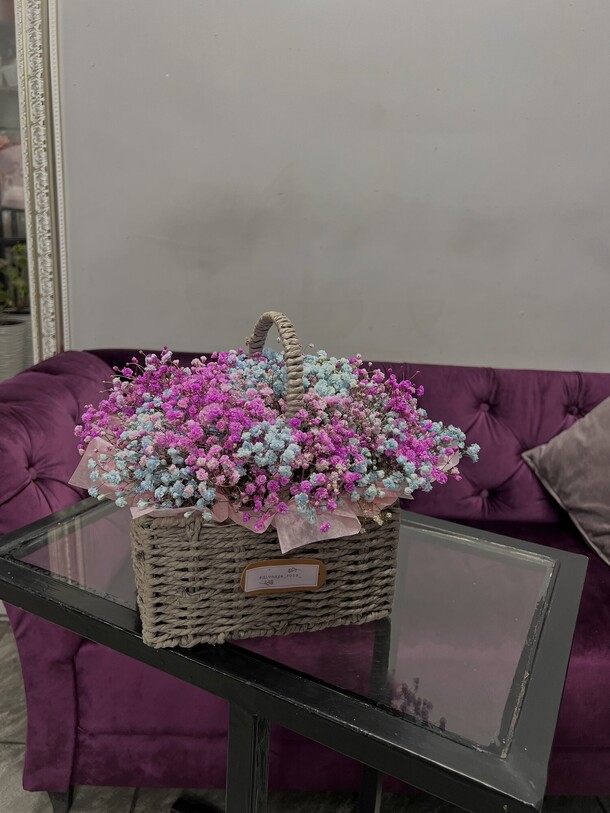 Радужная гипсофила, артикул F1240975 - 5700 рублей, доставка по городу. Flawery - доставка цветов