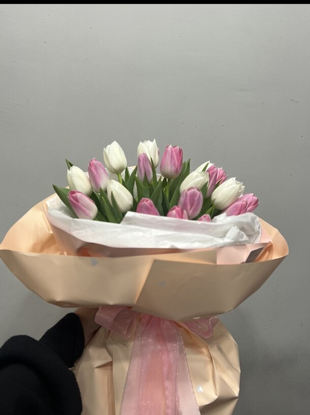 Тюльпан, артикул F1258057 - 5800 рублей, доставка по городу. Flawery - доставка цветов