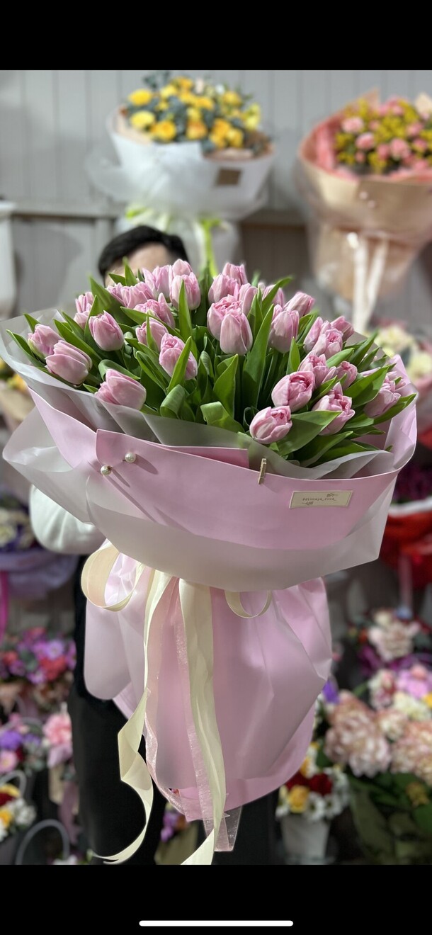 Тюльпан пионовидный, артикул F1258091 - 15400 рублей, доставка по городу. Flawery - доставка цветов