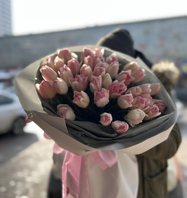 Тюльпан пионовидный, артикул F1258092 - 12600 рублей, доставка по городу. Flawery - доставка цветов