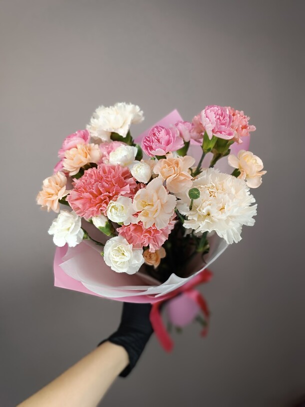 Очень стойкие цветы, артикул F1225522 - 2500 рублей, доставка по городу. Flawery - доставка цветов