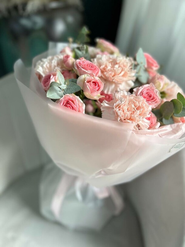 Улыбайся чаще, артикул F1405301 - 4300 рублей, доставка по городу. Flawery - доставка цветов