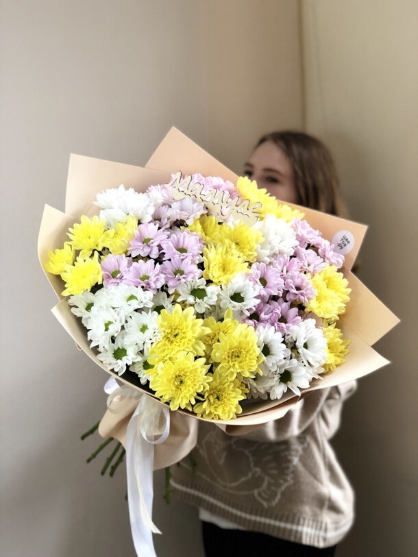 Микс из хризантем, артикул F1408710 - 11400 рублей, доставка по городу. Flawery - доставка цветов