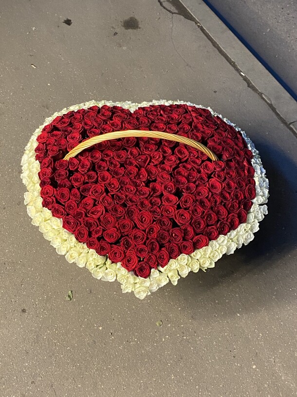 Мечта девушек, артикул F1140204 - 94380 рублей, доставка по городу. Flawery - доставка цветов