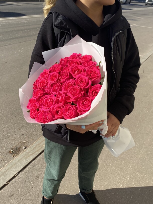 Роза шангрелла-31, артикул F1145563 - 7065 рублей, доставка по городу. Flawery - доставка цветов