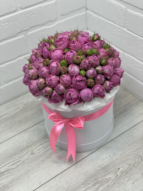 Пионовидная роза в коробке, артикул F1158063 - 13309 рублей, доставка по городу. Flawery - доставка цветов