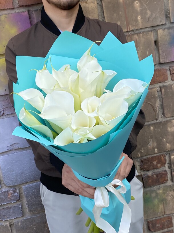 Калла белый, артикул F1187654 - 14494 рублей, доставка по городу. Flawery - доставка цветов