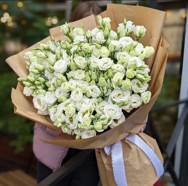 Эустома белая, артикул F1197883 - 17776 рублей, доставка по городу. Flawery - доставка цветов