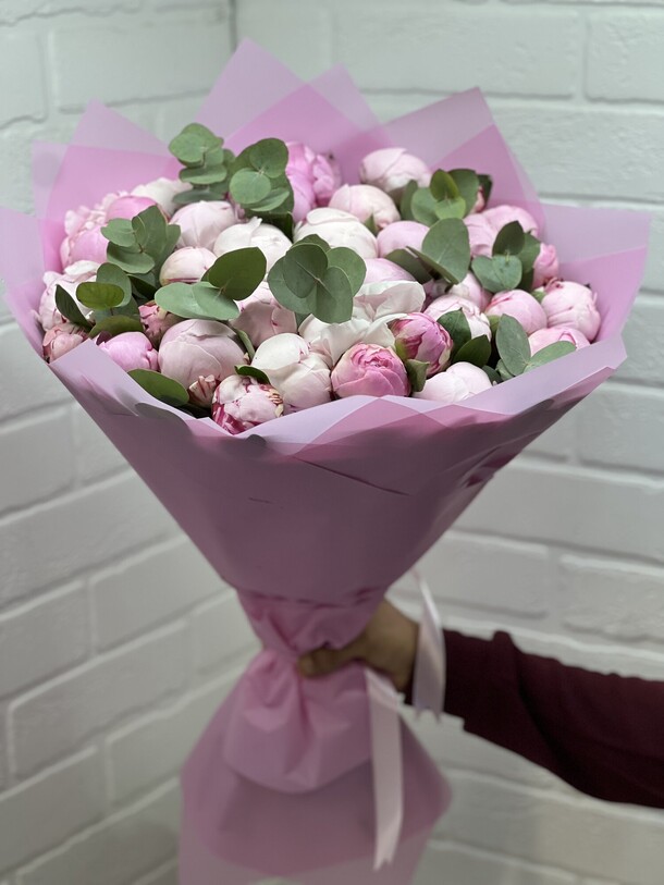 Пион сара бернард, артикул F1200256 - 59169 рублей, доставка по городу. Flawery - доставка цветов