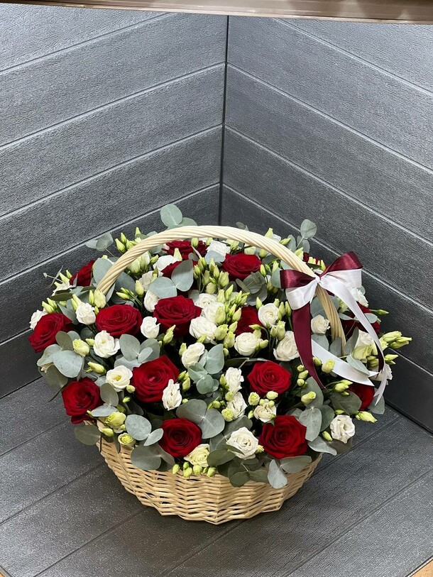 Мечта девушек, артикул F1200895 - 24479 рублей, доставка по городу. Flawery - доставка цветов