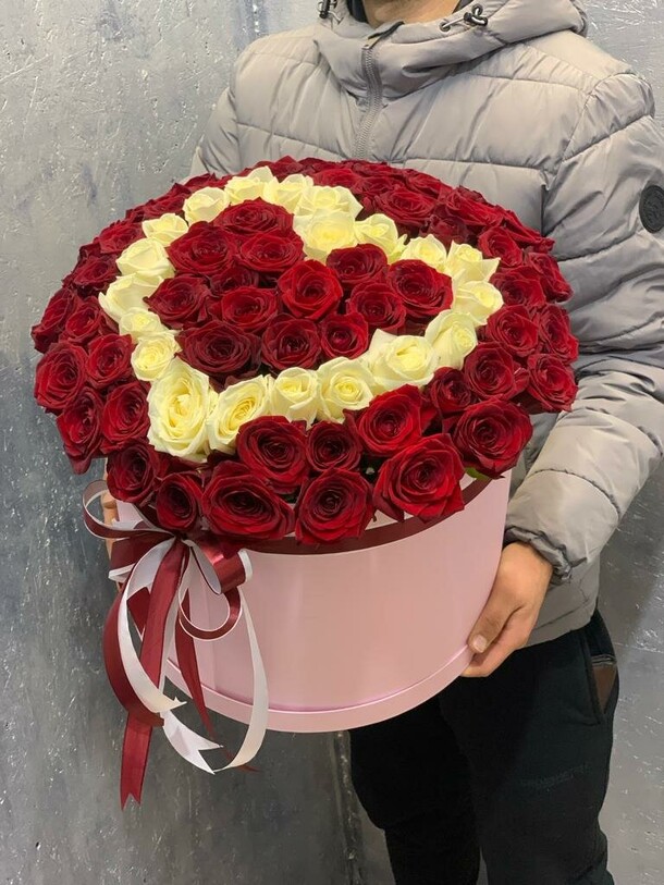 Сердечко в коробке, артикул F1238501 - 21960 рублей, доставка по городу. Flawery - доставка цветов