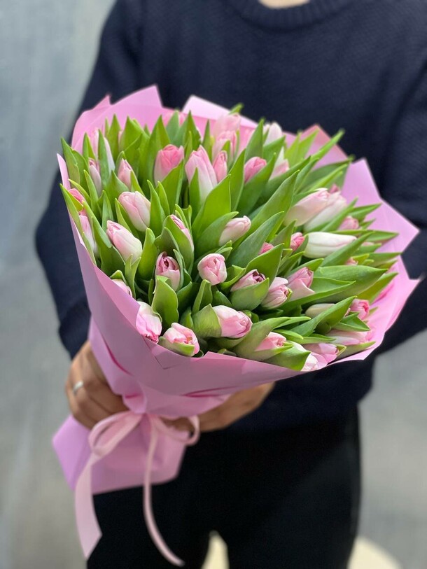 Нежно розовая тюльпаны, артикул F1261970 - 12264 рублей, доставка по городу. Flawery - доставка цветов