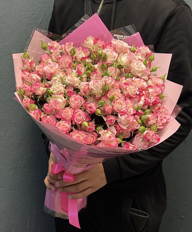 Кустовая роза рефлекс 19, артикул F1370744 - 8300 рублей, доставка по городу. Flawery - доставка цветов