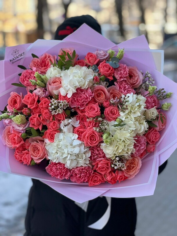 Букет микс xxl, артикул F1166904 - 14641 рублей, доставка по городу. Flawery - доставка цветов