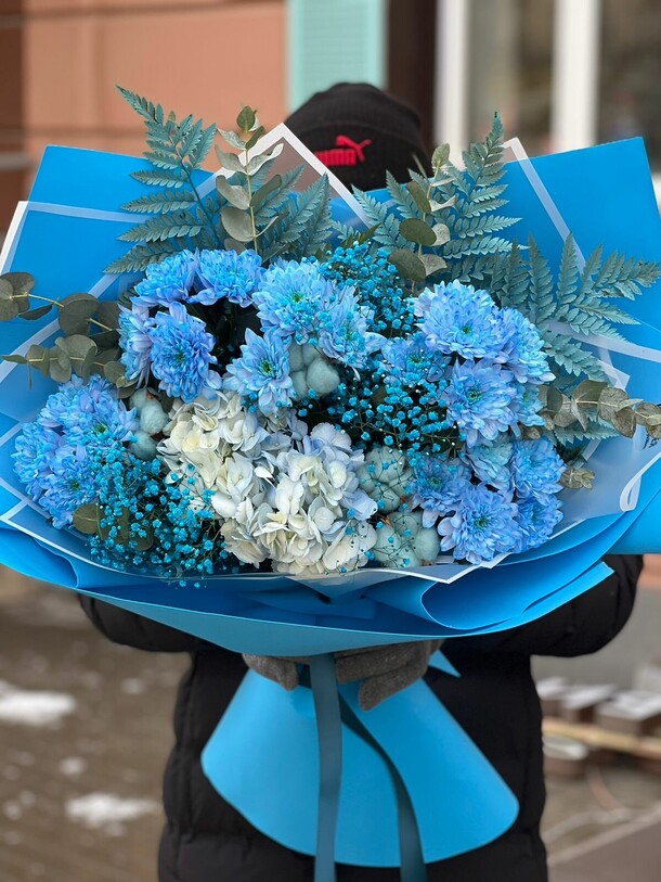 Букет микс цветов, артикул F1166909 - 7728 рублей, доставка по городу. Flawery - доставка цветов