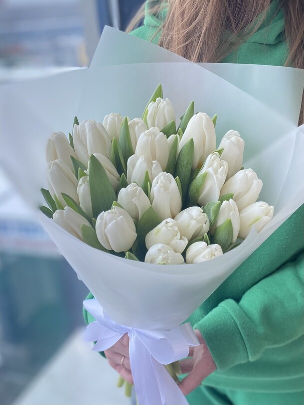 Тюльпаны, артикул F1167519 - 5950 рублей, доставка по городу. Flawery - доставка цветов