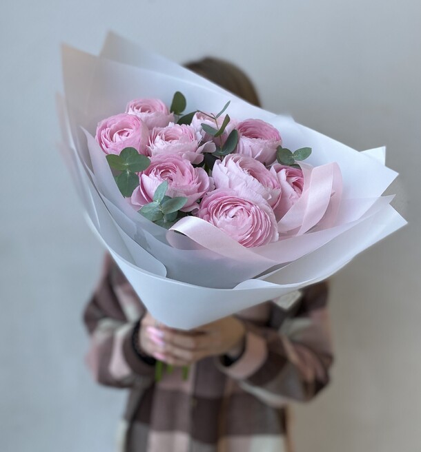 Розовые ранункулюсы, артикул F1232171 - 6900 рублей, доставка по городу. Flawery - доставка цветов