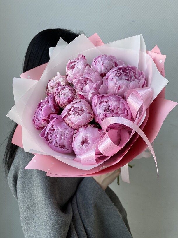 Пионы «сара бернар», артикул F1275869 - 12250 рублей, доставка по городу. Flawery - доставка цветов