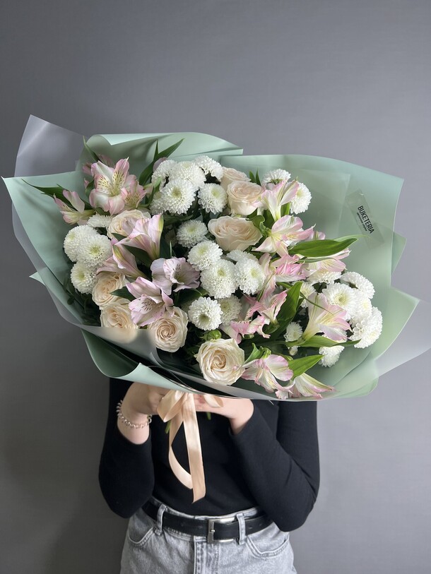 Нежность, артикул F1202744 - 7150 рублей, доставка по городу. Flawery - доставка цветов