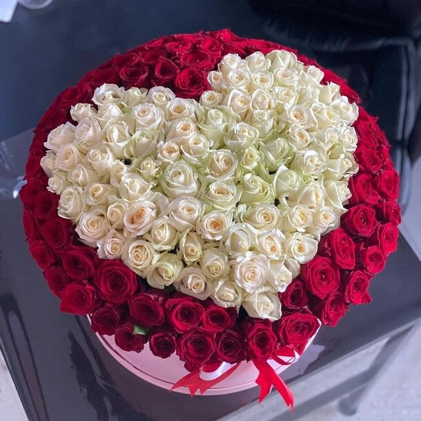 Коробка сердца 💕, артикул F1168646 - 71128 рублей, доставка по городу. Flawery - доставка цветов