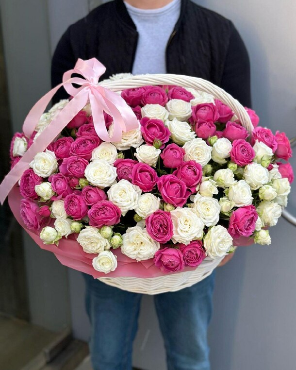 Вип корзина, артикул F1171585 - 103749 рублей, доставка по городу. Flawery - доставка цветов