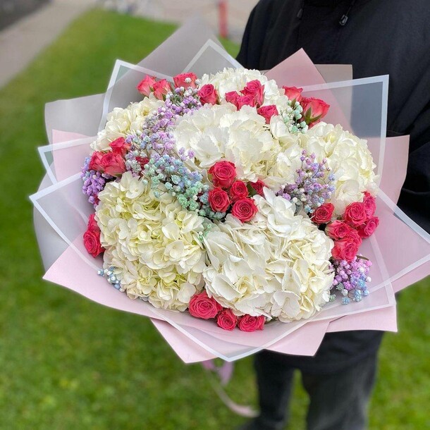 Нежный букет микс, артикул F1173954 - 27830 рублей, доставка по городу. Flawery - доставка цветов