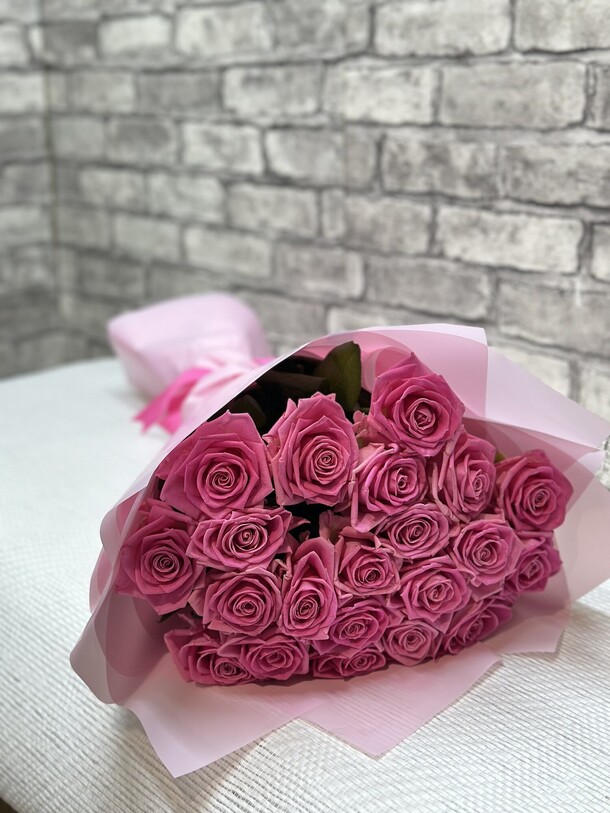 Розы аква (21шт), артикул F1261733 - 10889 рублей, доставка по городу. Flawery - доставка цветов